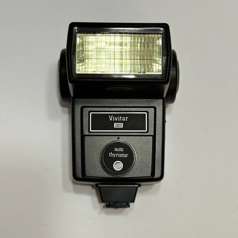 VIVITAR AUTO THYRISTOR 283 Hot Shoe Mount Bounce Dedicated Flash